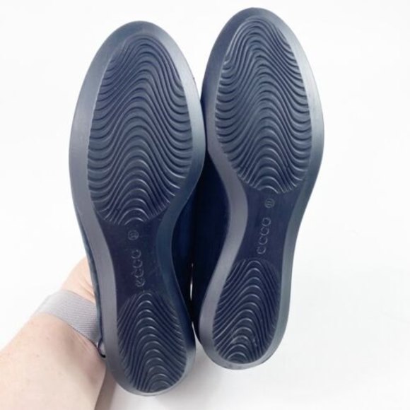 ECCO Touch Ballerina 2 Black Slip On Shoes Sz 37 6 6.5 Snakeskin Scale Loafers - Picture 9 of 10